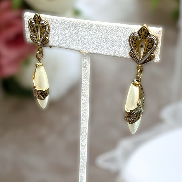 🌺Vintage Signed Damascene Pearl Earrings - Picture 11 of 11